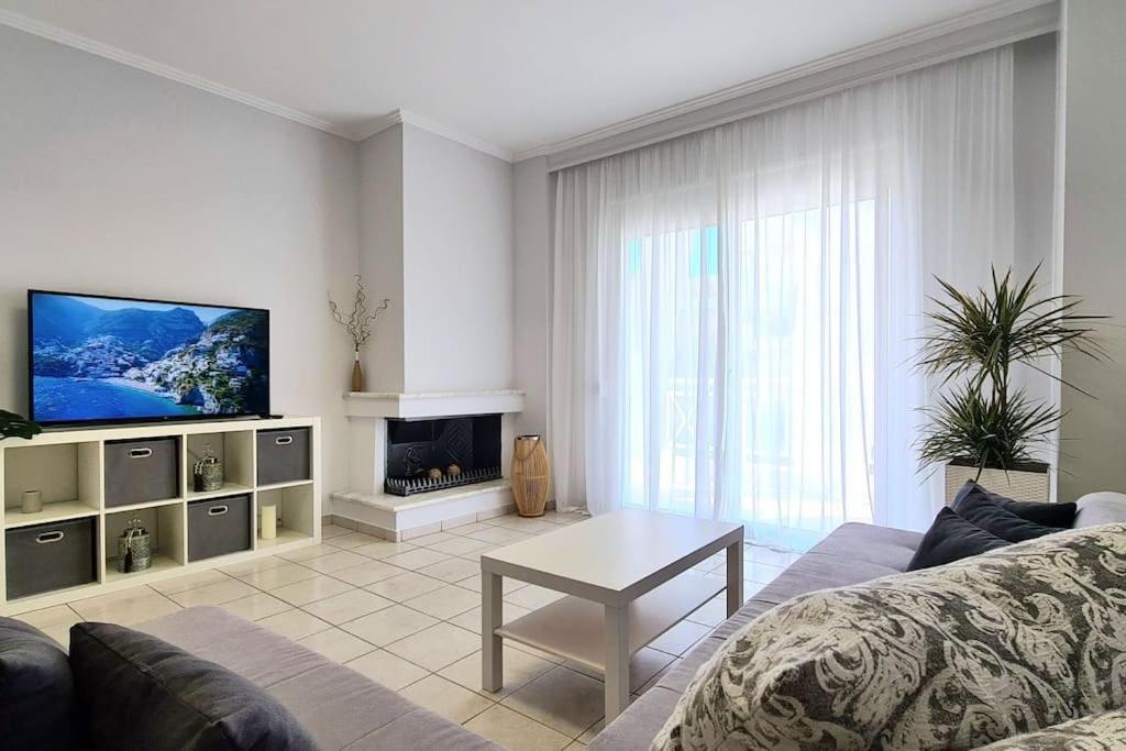 Ivanna Apartment Nea Moudania Eksteriør billede