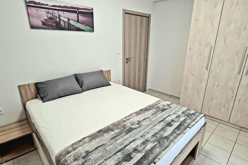 Ivanna Apartment Nea Moudania Eksteriør billede